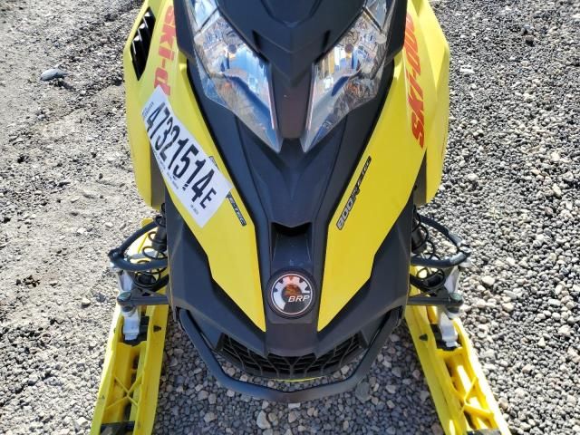 2015 Skidoo Sumit