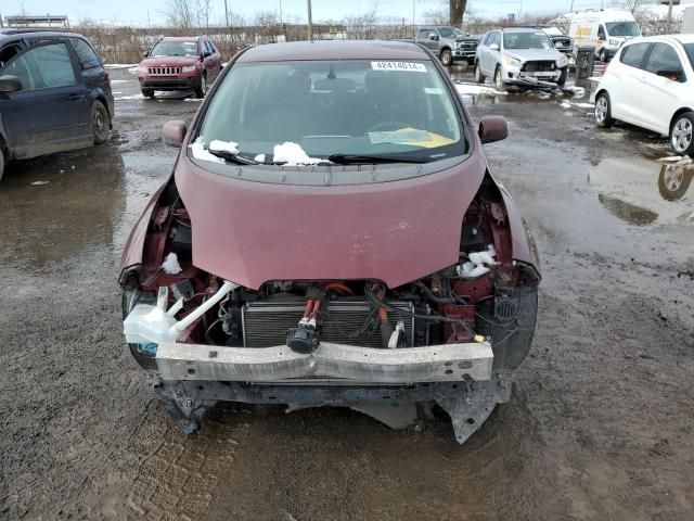 2016 Nissan Leaf S