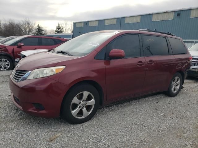 2011 Toyota Sienna LE