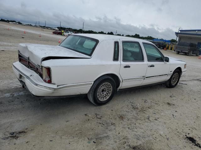 1997 Lincoln Town Car Signature