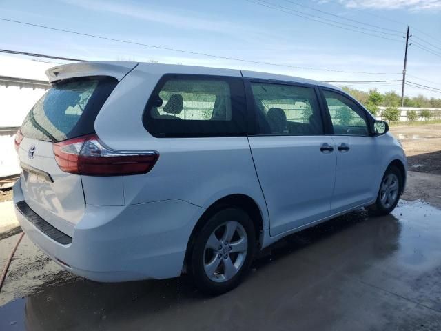 2017 Toyota Sienna