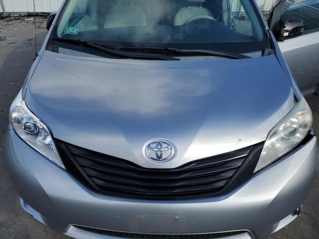 2012 Toyota Sienna