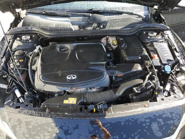 2017 Infiniti QX30 Base