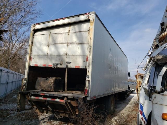 2009 Peterbilt 330