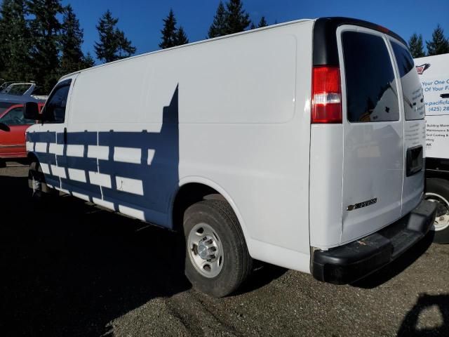 2020 Chevrolet Express G2500