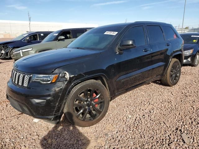 2020 Jeep Grand Cherokee Laredo