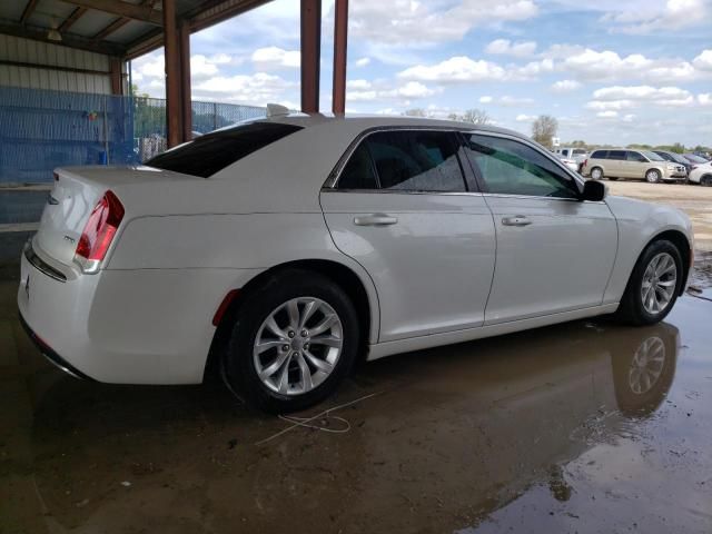 2015 Chrysler 300 Limited