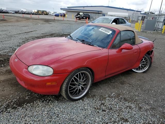 2000 Mazda MX-5 Miata Base