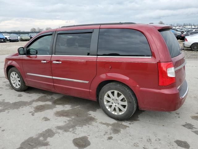 2014 Chrysler Town & Country Touring