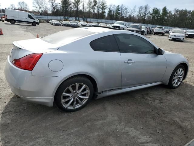 2011 Infiniti G37