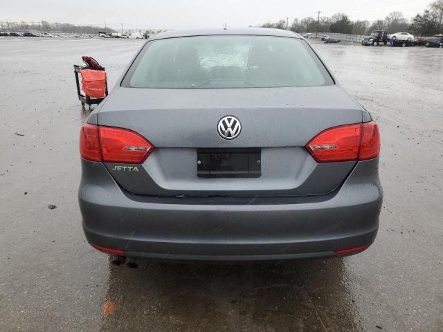 2013 Volkswagen Jetta Base