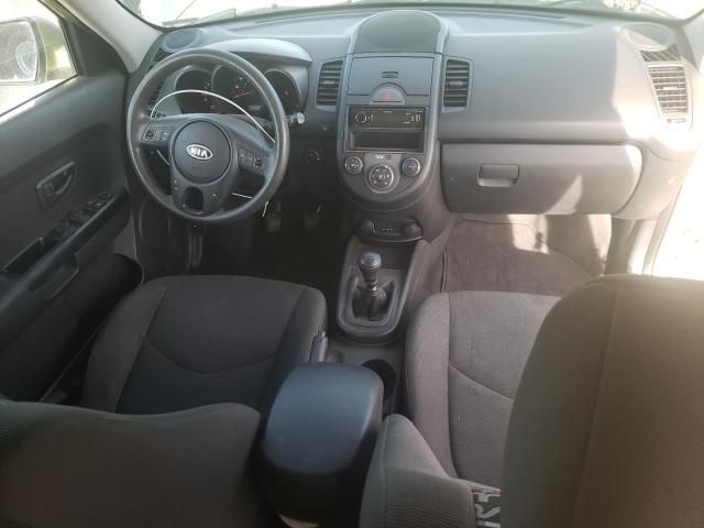 2010 KIA Soul +