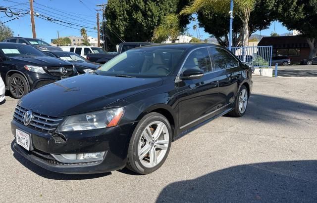 2012 Volkswagen Passat SEL