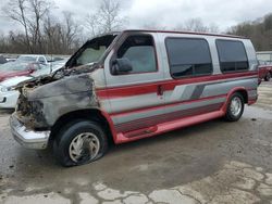 2001 Ford Econoline E150 Van en venta en Ellwood City, PA