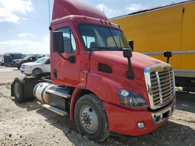 2017 Freightliner Cascadia 113