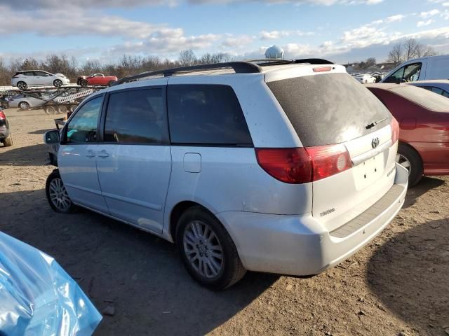 2009 Toyota Sienna XLE