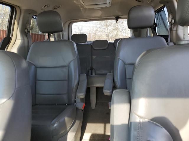 2010 Volkswagen Routan SEL