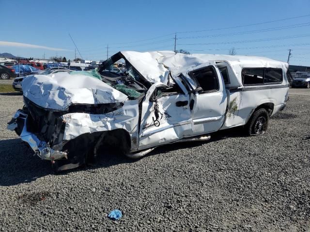 2003 GMC Sierra K2500 Heavy Duty