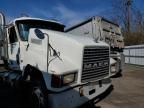 1998 Mack 600 CH600