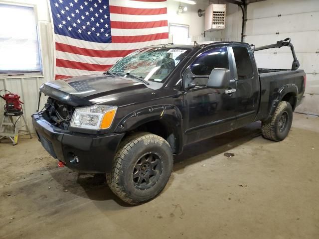 2004 Nissan Titan XE