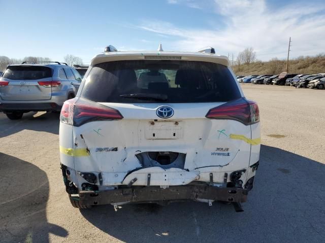 2017 Toyota Rav4 HV LE