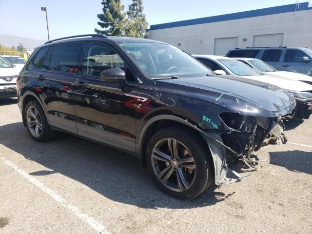 2018 Volkswagen Tiguan S