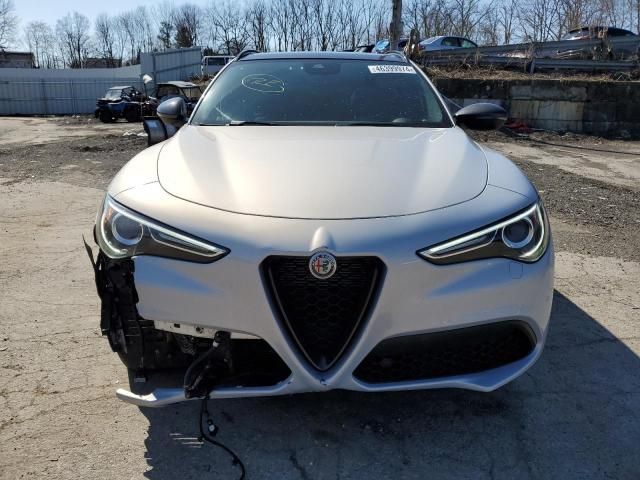 2020 Alfa Romeo Stelvio TI