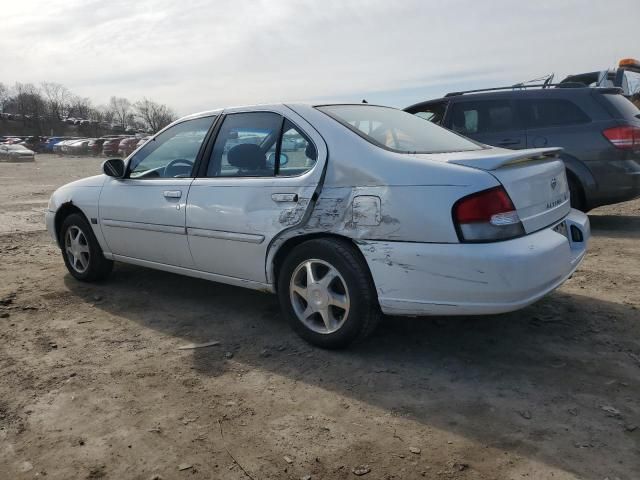 1999 Nissan Altima XE