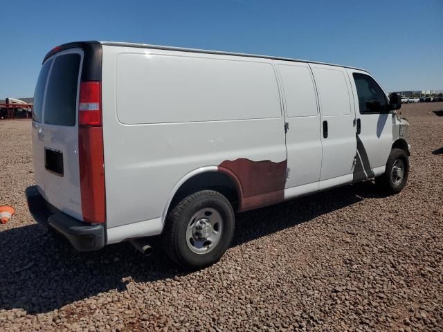 2020 Chevrolet Express G2500