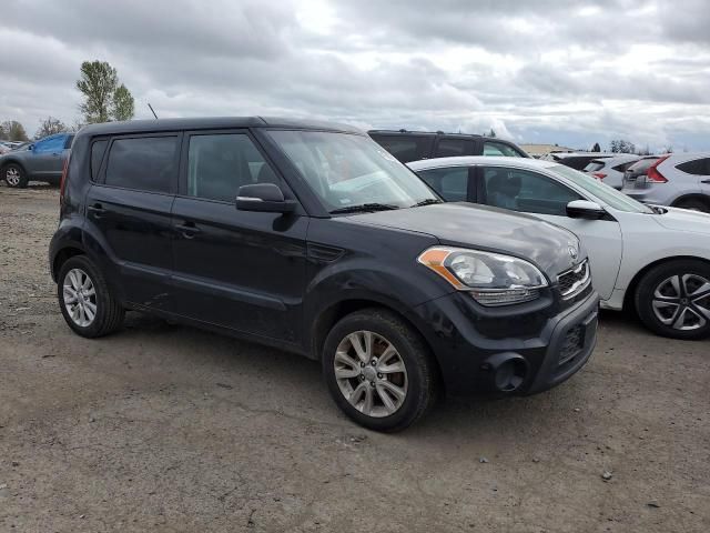 2013 KIA Soul +