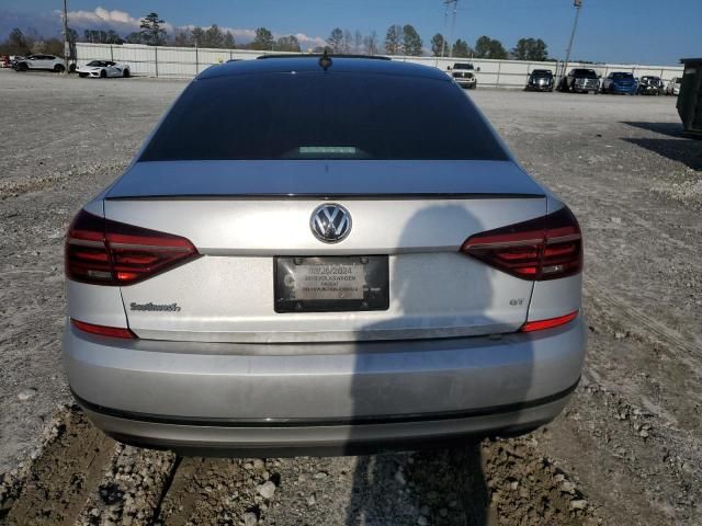 2018 Volkswagen Passat GT