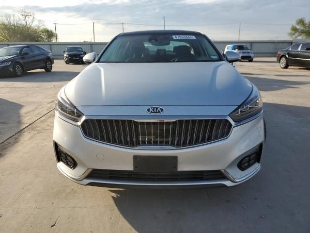 2018 KIA Cadenza Luxury