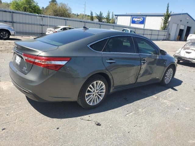 2013 Toyota Avalon Hybrid