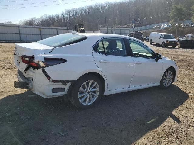 2022 Toyota Camry LE