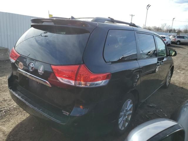 2011 Toyota Sienna XLE