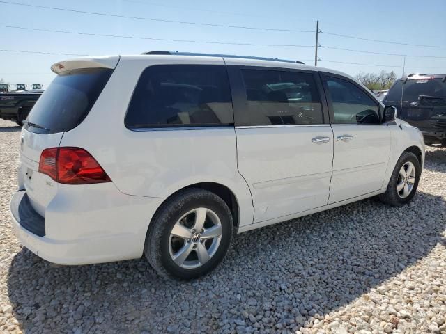 2014 Volkswagen Routan SEL Premium