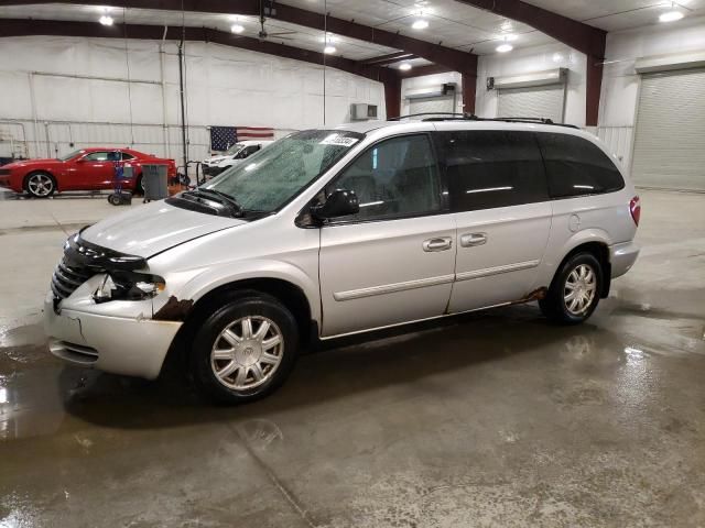 2006 Chrysler Town & Country Touring