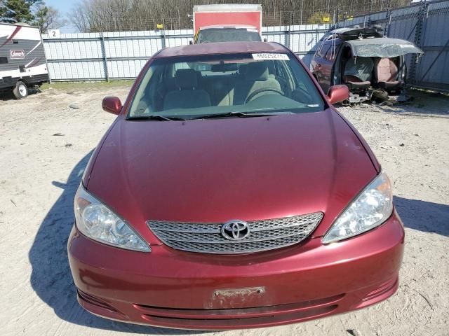 2004 Toyota Camry LE