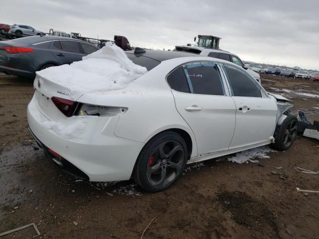 2017 Alfa Romeo Giulia TI Q4