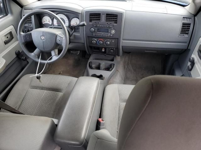 2007 Dodge Dakota Quattro