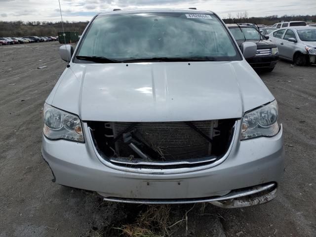 2012 Chrysler Town & Country Touring