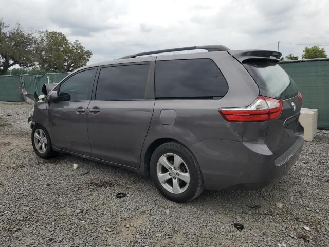 2015 Toyota Sienna LE