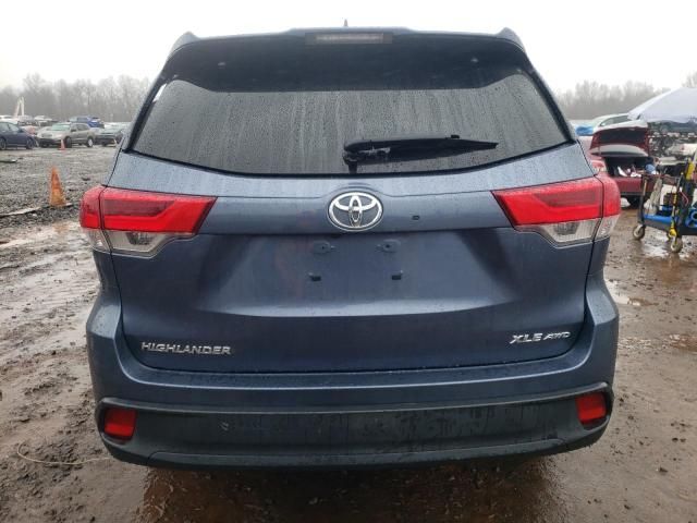 2019 Toyota Highlander SE