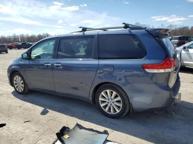 2014 Toyota Sienna XLE