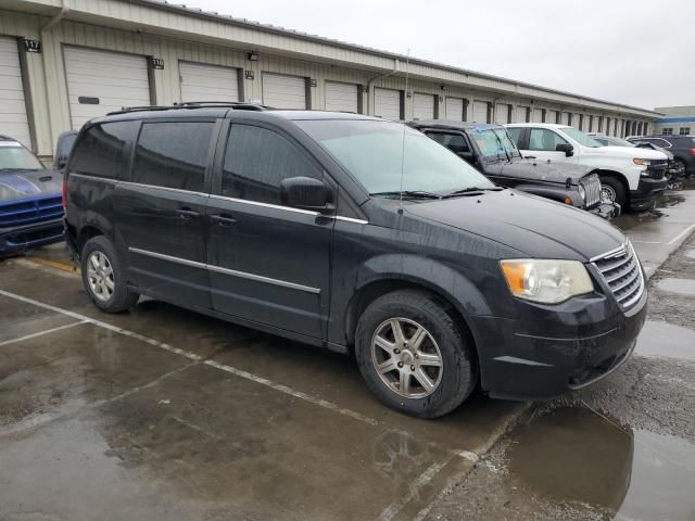 2010 Chrysler Town & Country Touring