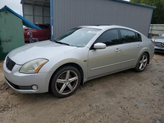 2004 Nissan Maxima SE