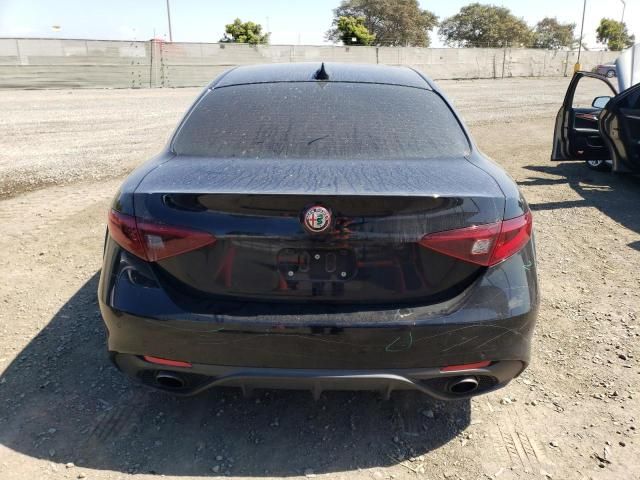 2018 Alfa Romeo Giulia