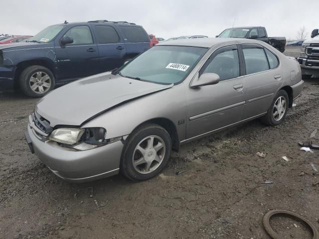 1999 Nissan Altima XE