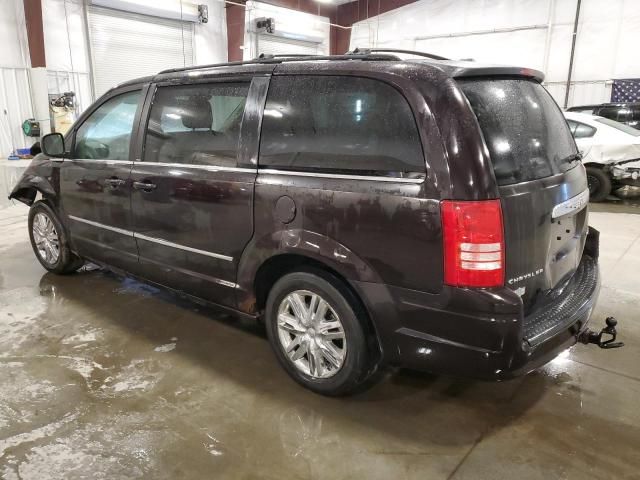 2010 Chrysler Town & Country Touring