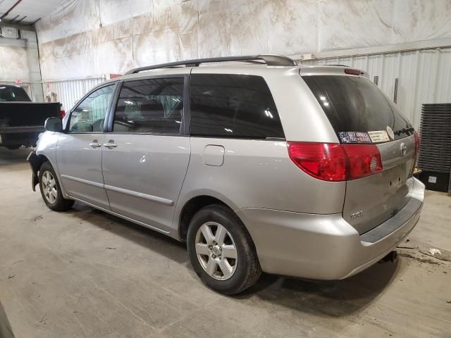 2008 Toyota Sienna CE